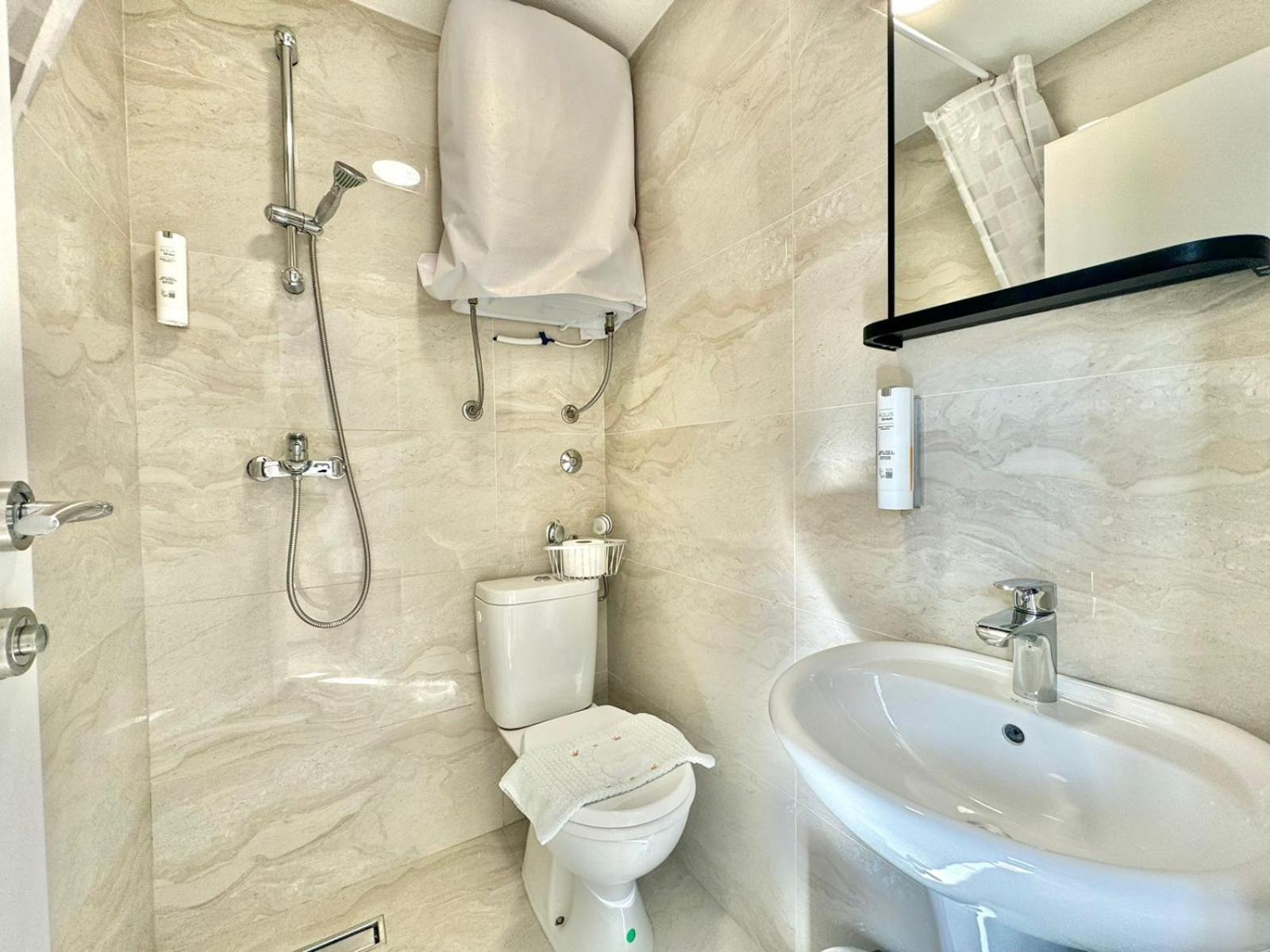 Apartmani Terminal Будва Екстериор снимка