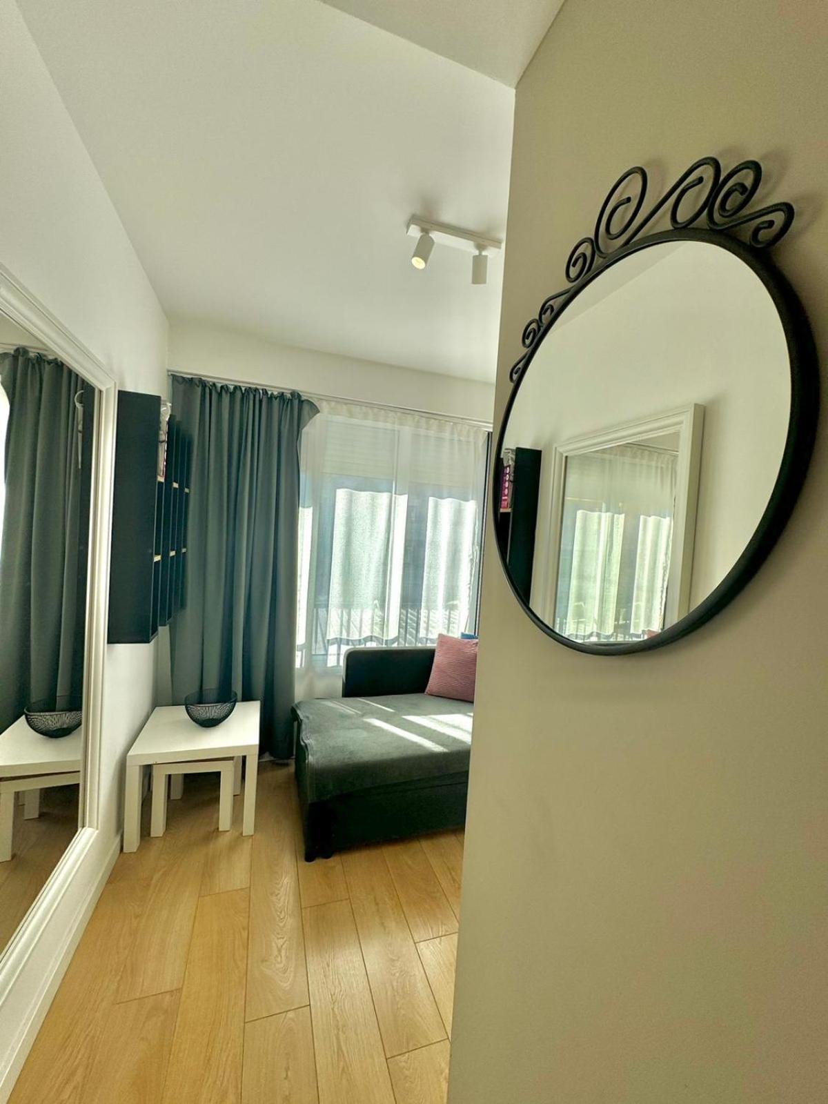 Apartmani Terminal Будва Екстериор снимка