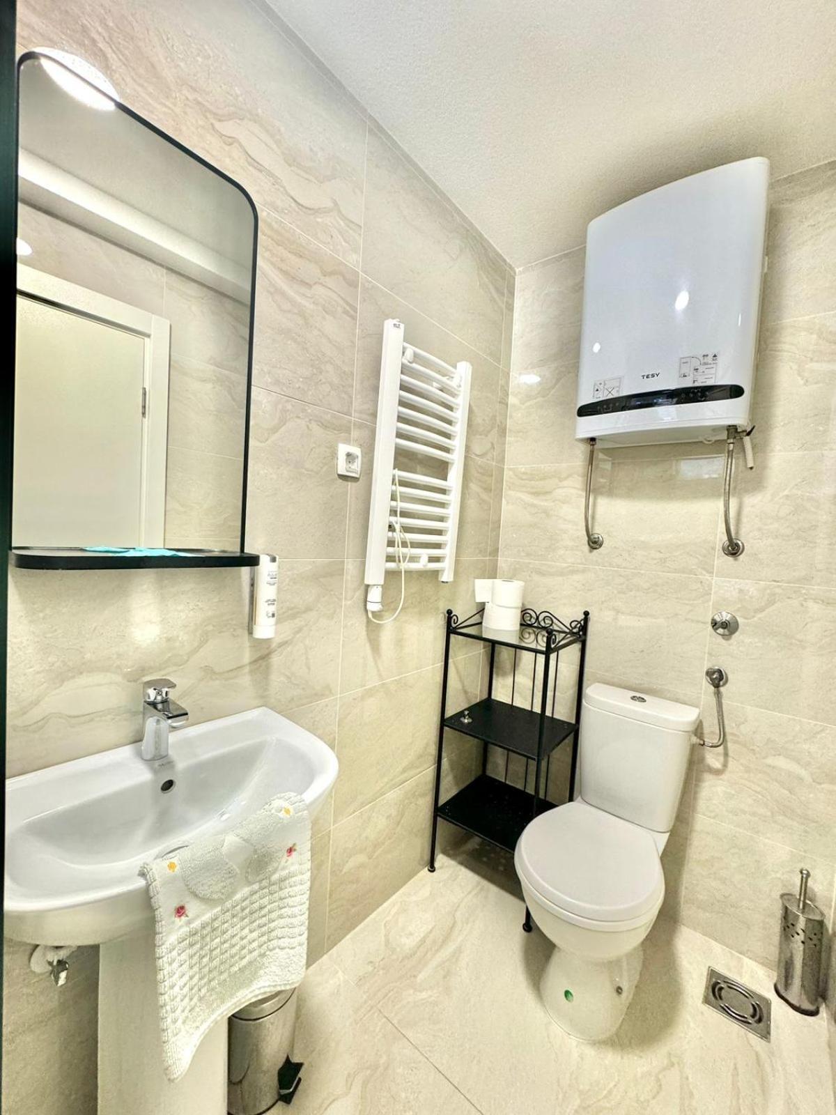 Apartmani Terminal Будва Екстериор снимка