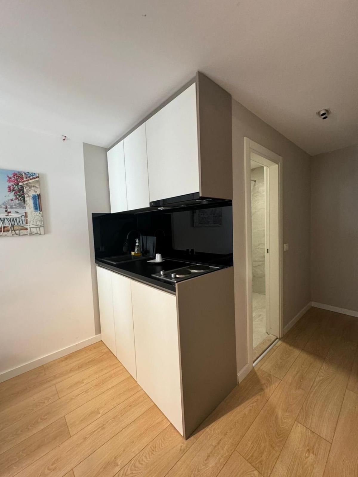 Apartmani Terminal Будва Екстериор снимка
